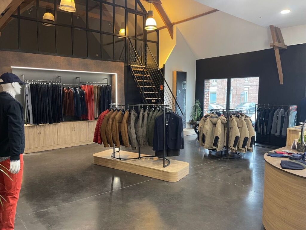 magasin pitshop merignies photo interieur espace vente